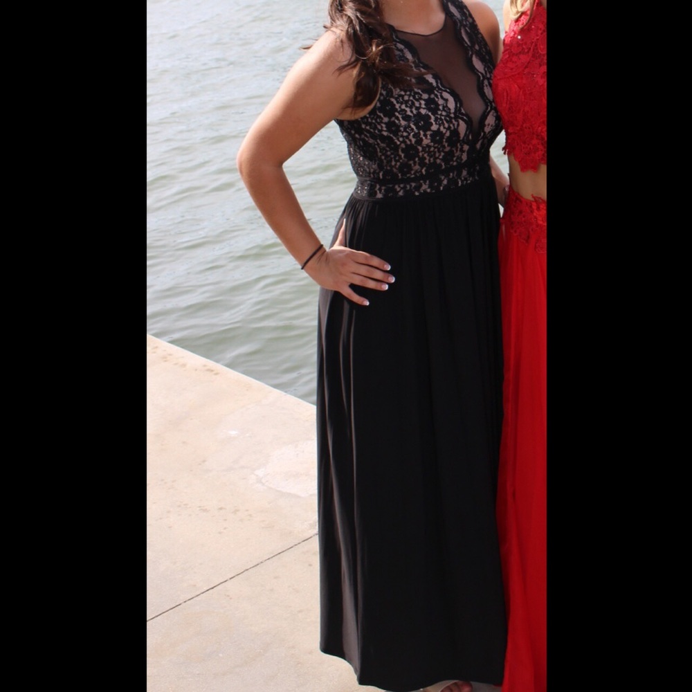 Nightway Formal Maxi Dress Gown prom